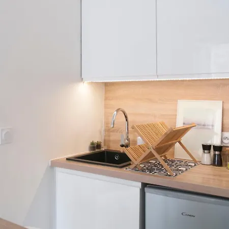 Small Bright Studio In The Heart Of